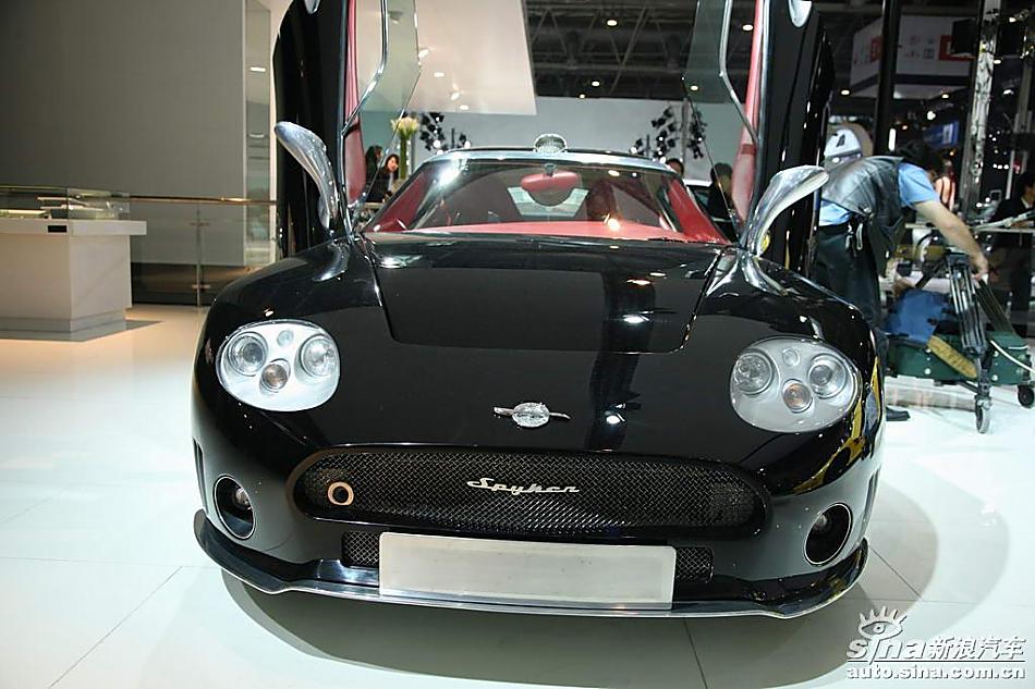 C8