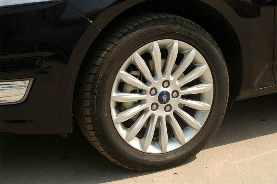 2011 2.3L AT  