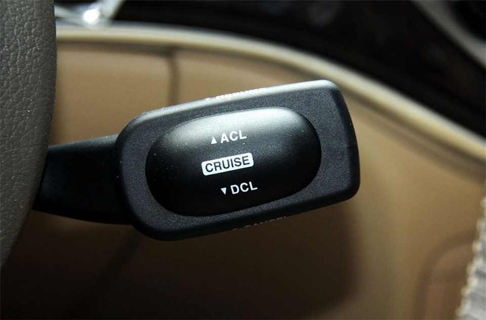 2012 2.8L AT CW600׼