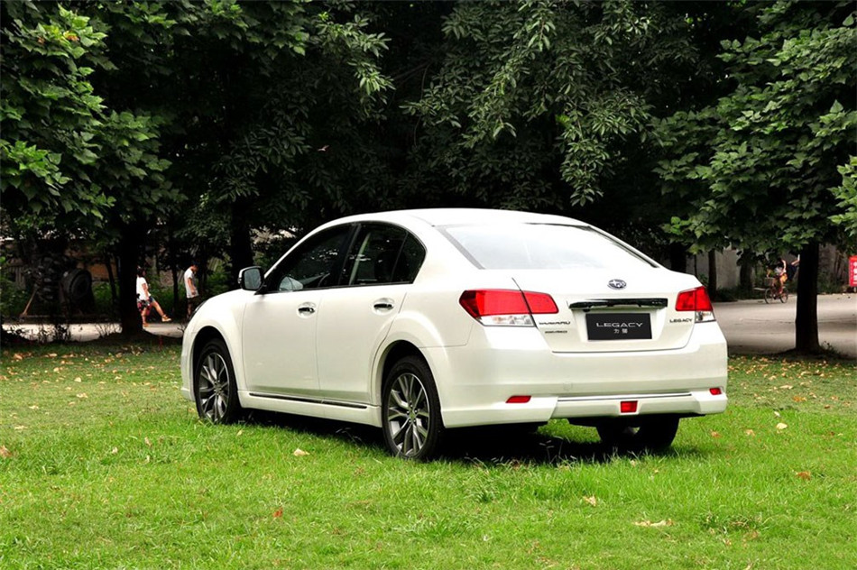 ʨ 2013 2.5i-X CVT  