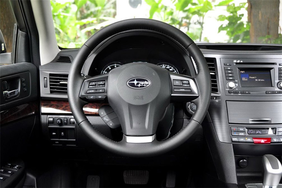 ʨ 2013 2.5i-X CVT  