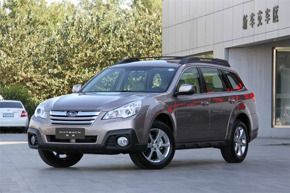 2013 2.5i AT  