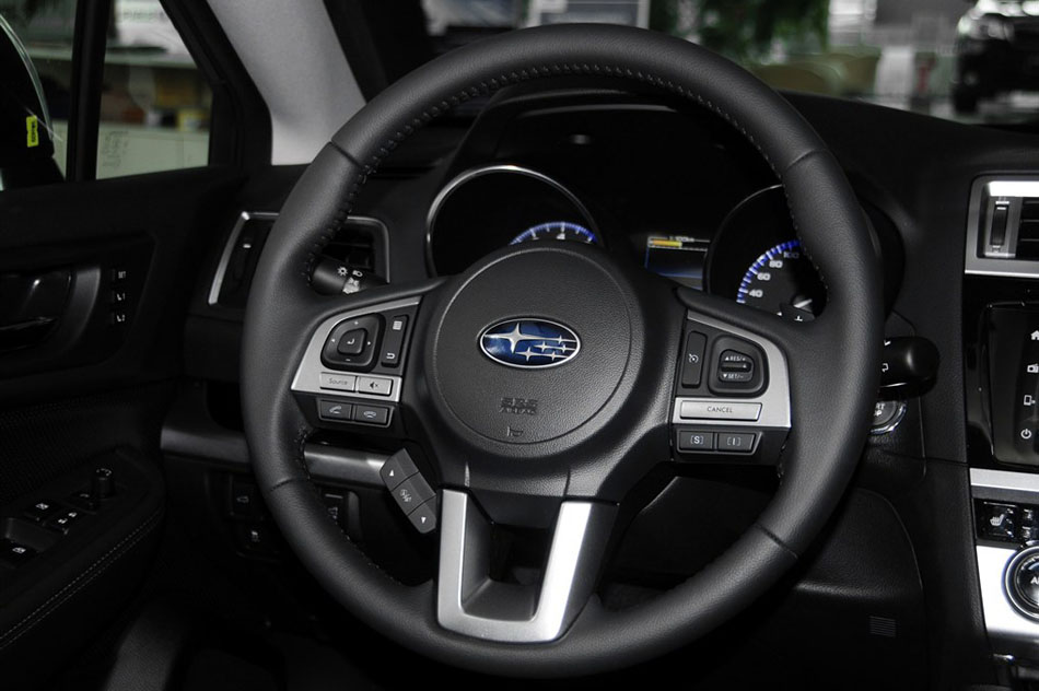 2015 2.5i ˶ 