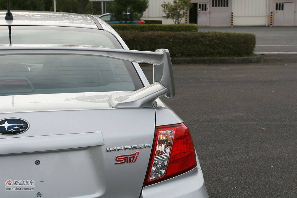 ˹³WRX STI