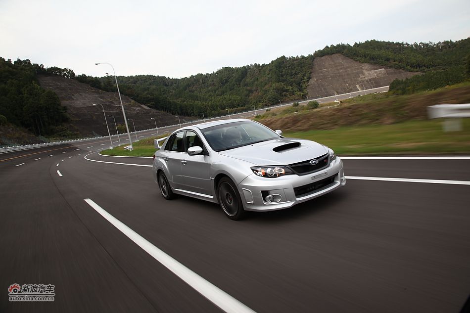 ˹³WRX STI