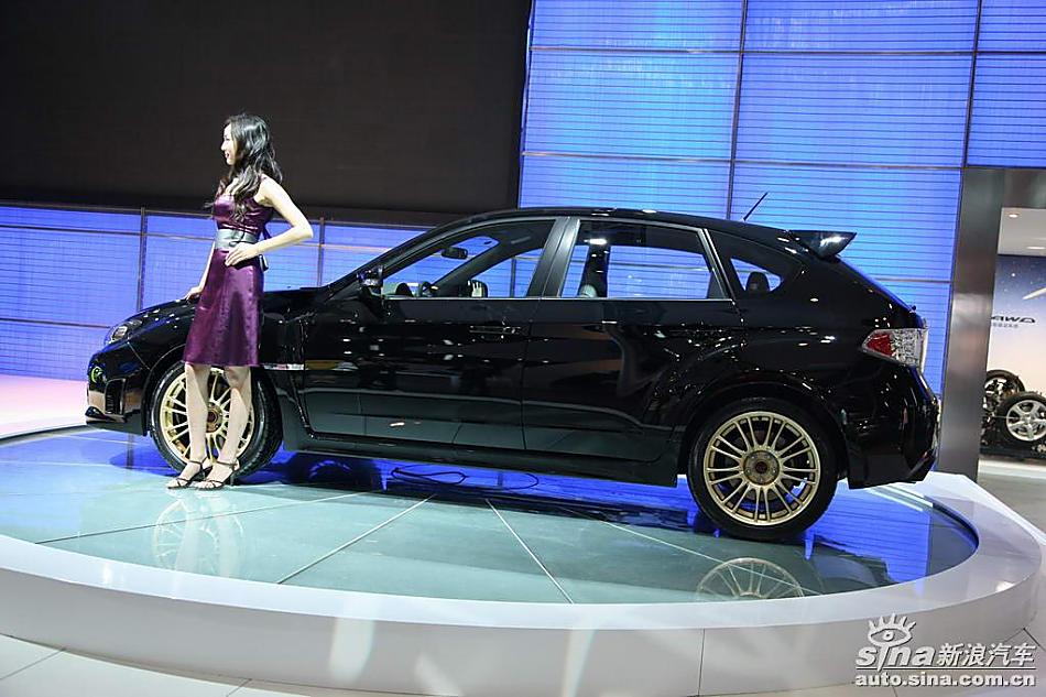 Impreza()