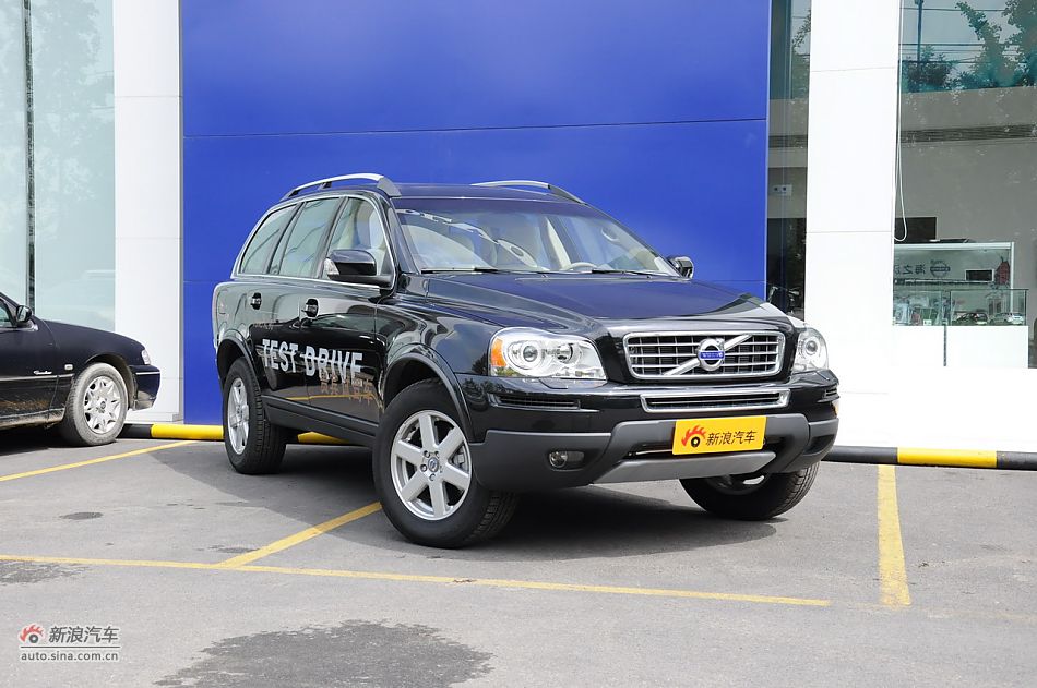 2012ֶXC90