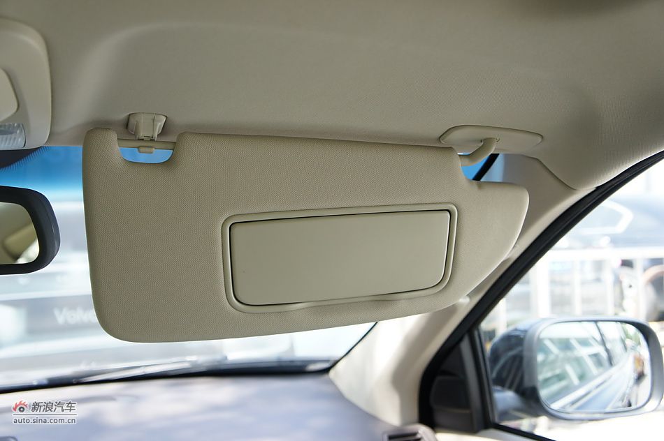 2012ֶXC90
