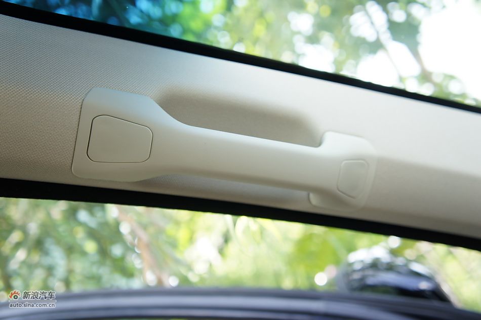 2012ֶXC90