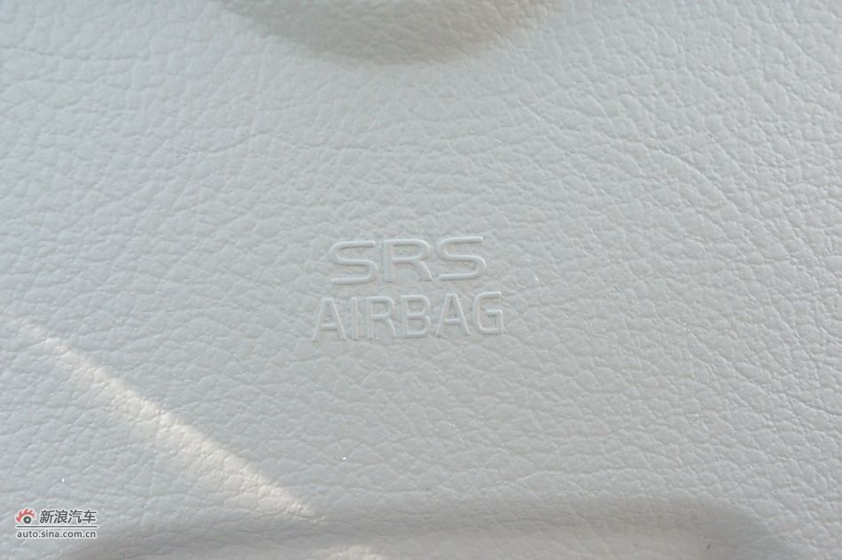 2012ֶXC90