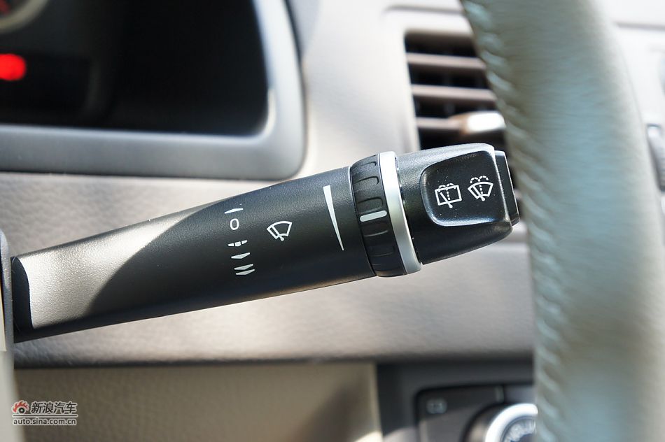 2012ֶXC90
