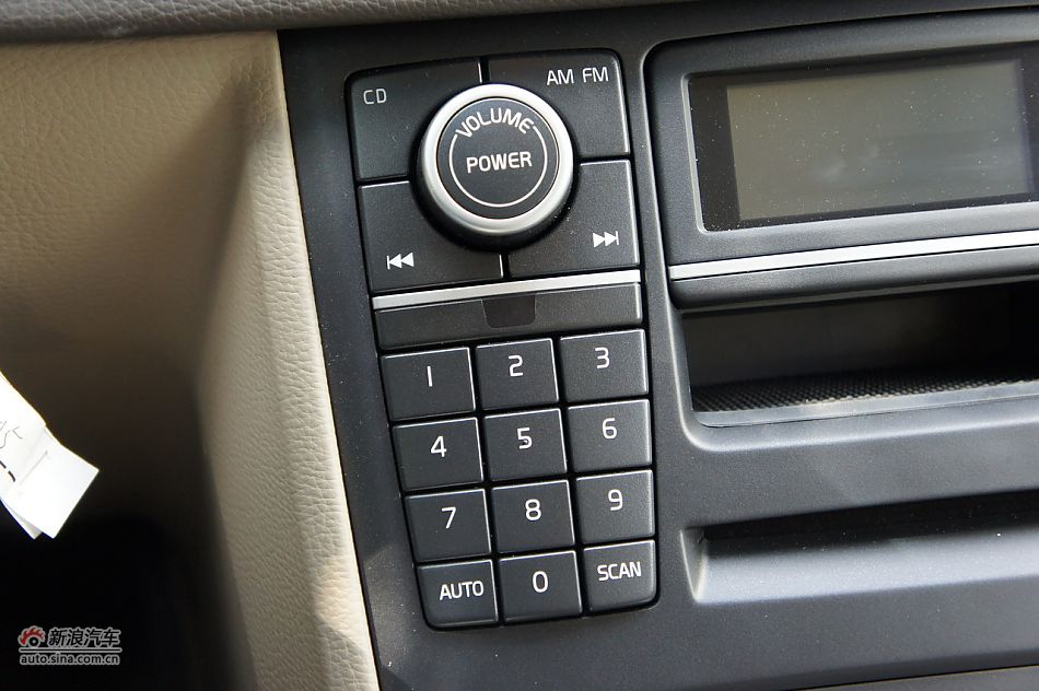 2012ֶXC90