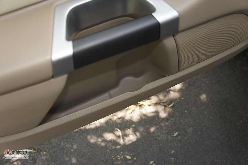 2012ֶXC90