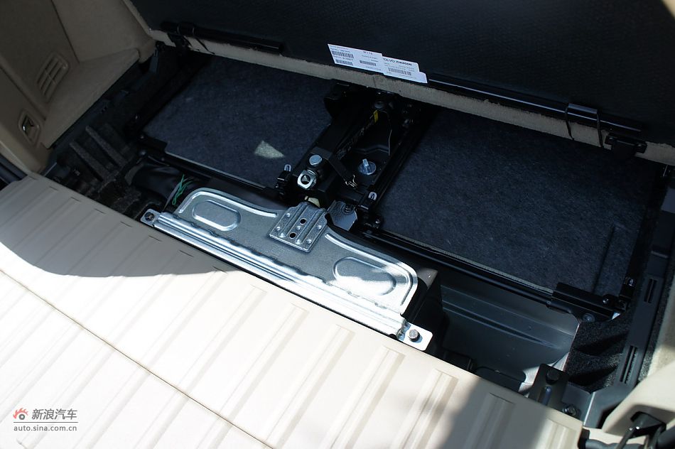 2012ֶXC90