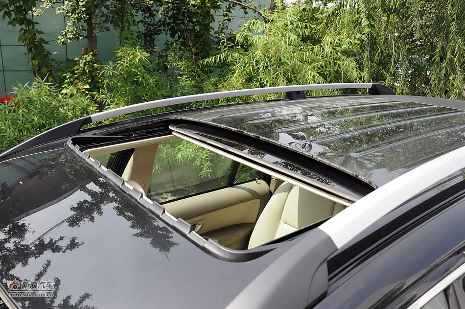 2012ֶXC90