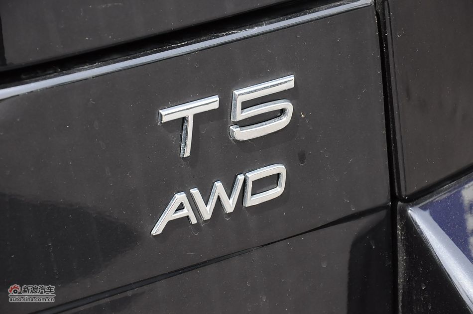 2012ֶXC90