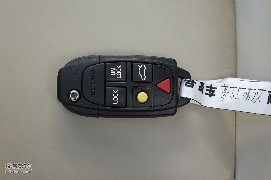 2012ֶXC90