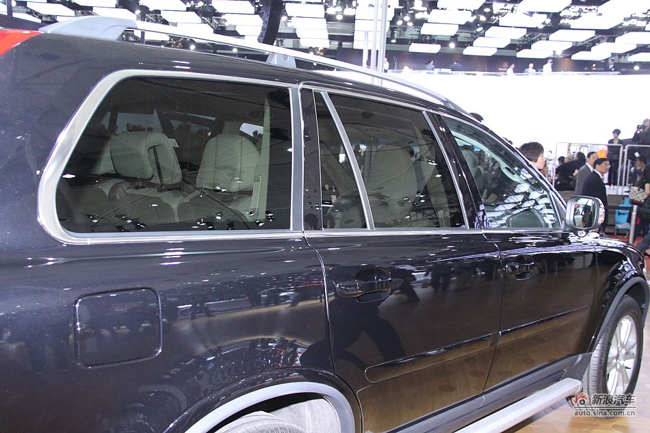 ֶXC90