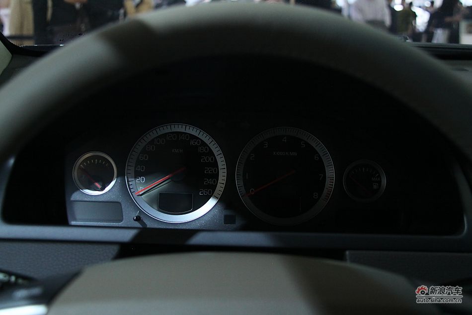 ֶXC90