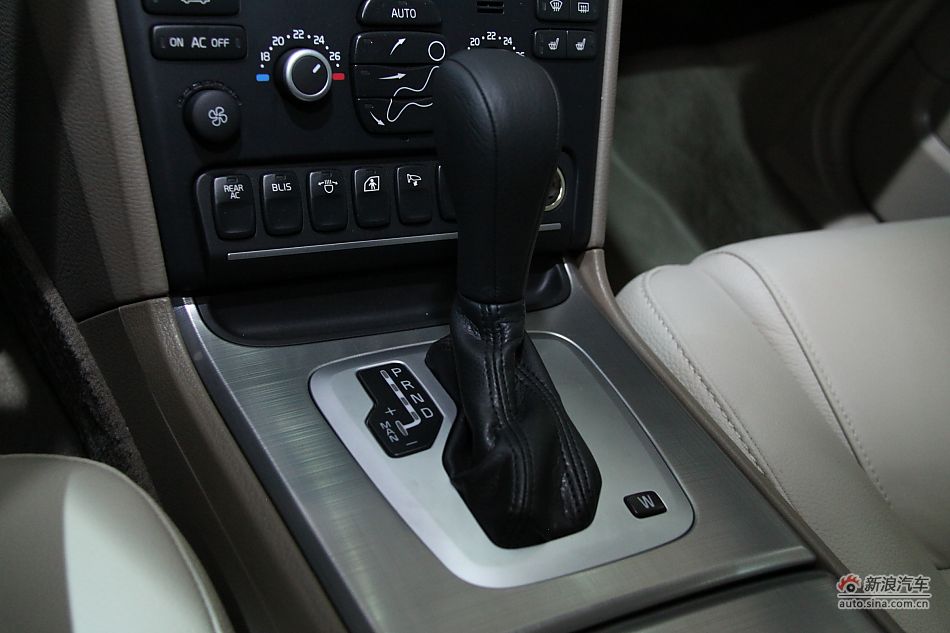 ֶXC90