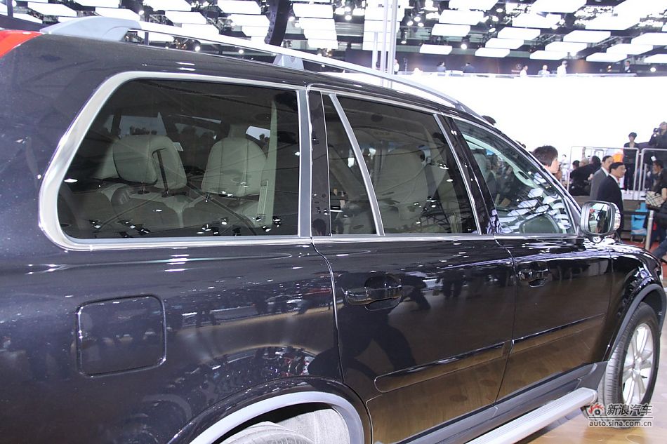 ֶXC90