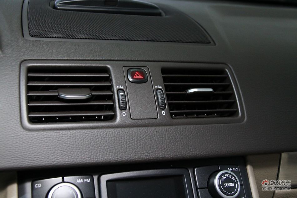 ֶXC90