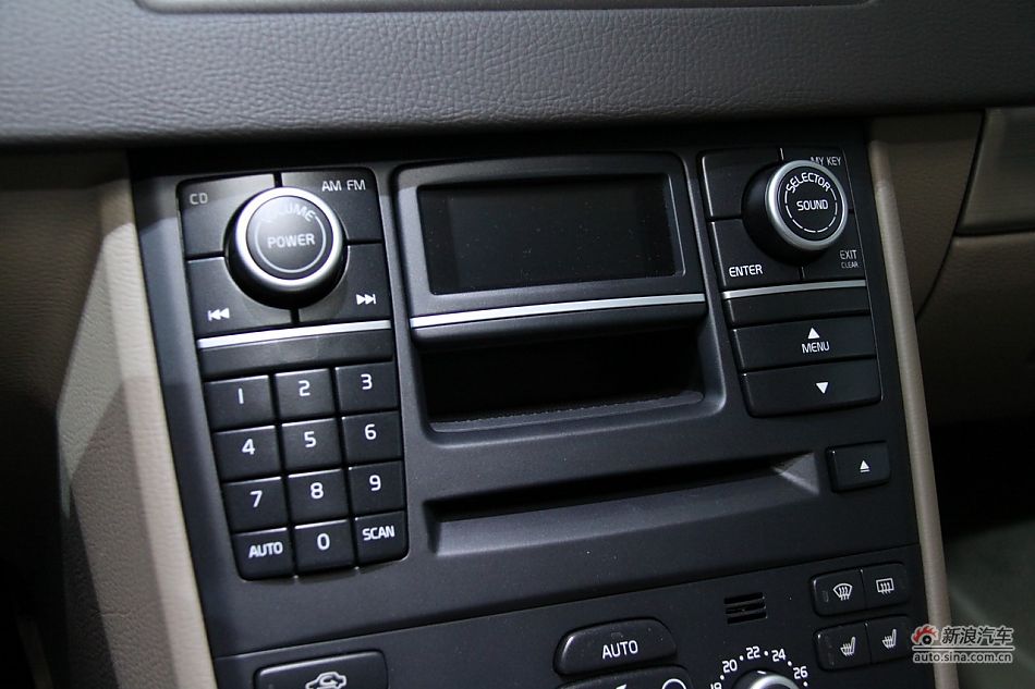 ֶXC90