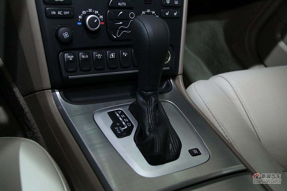 ֶXC90