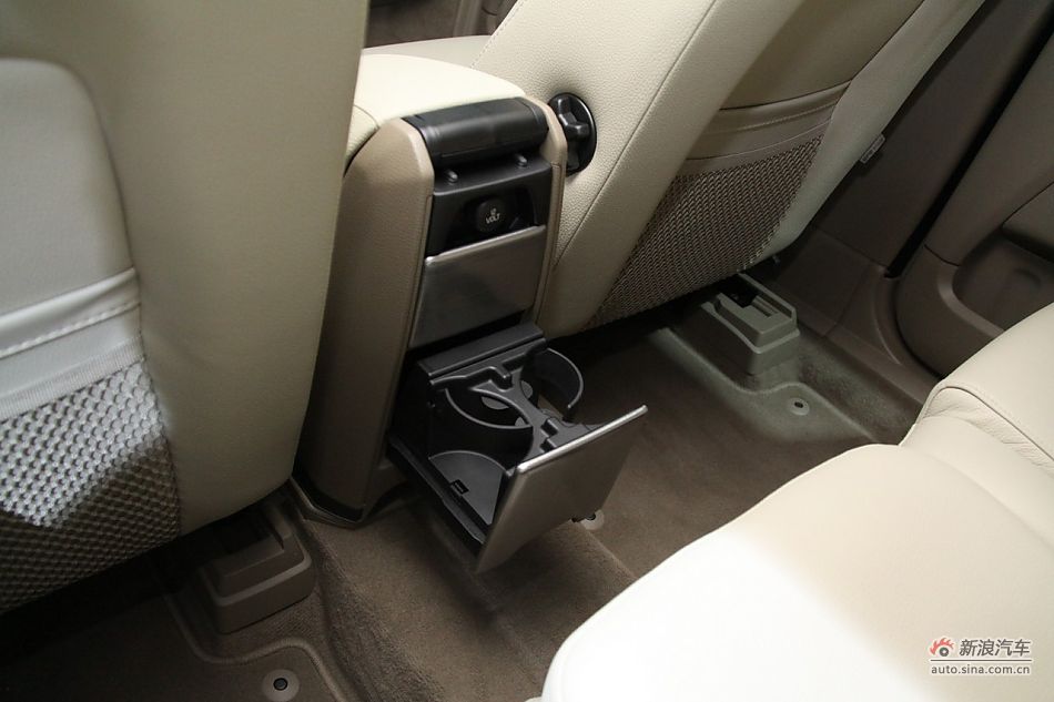 ֶXC90