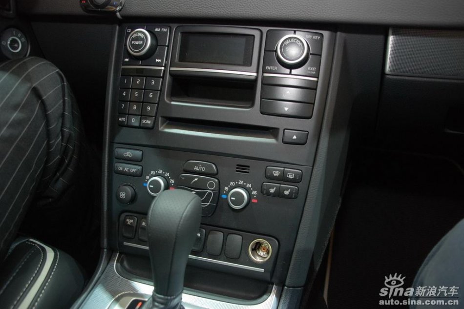 ֶXC90 R-Design