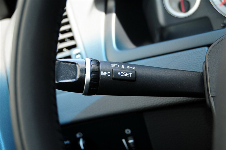 ֶXC90 2013 2.5T AT 
