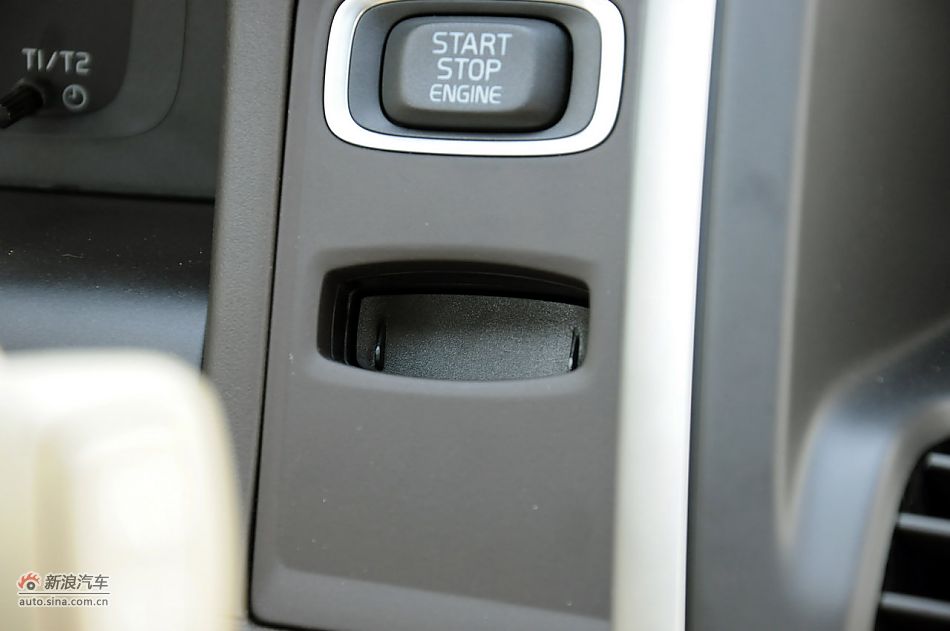 2012ֶXC60ʵ
