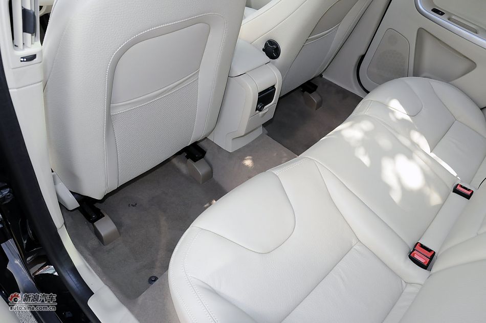 2012ֶXC60ʵ