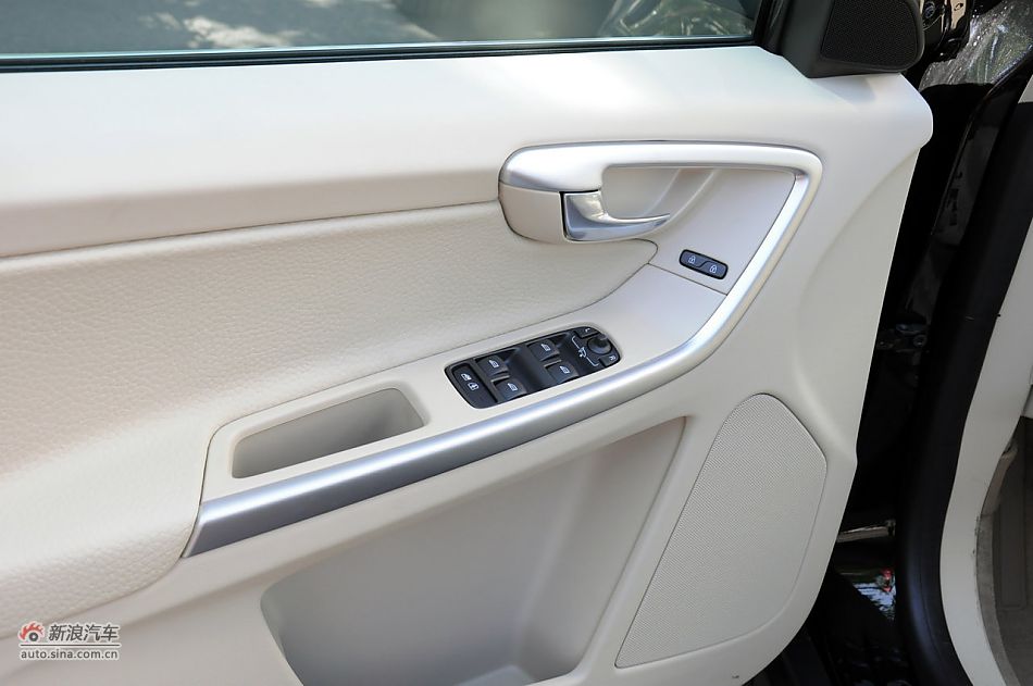 2012ֶXC60ʵ