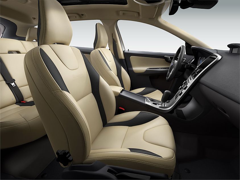 ȫֶXC60 R-Design˶