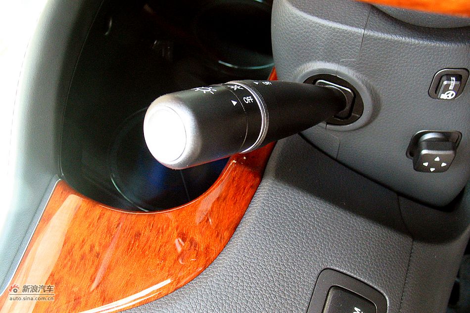 ſ3.8L