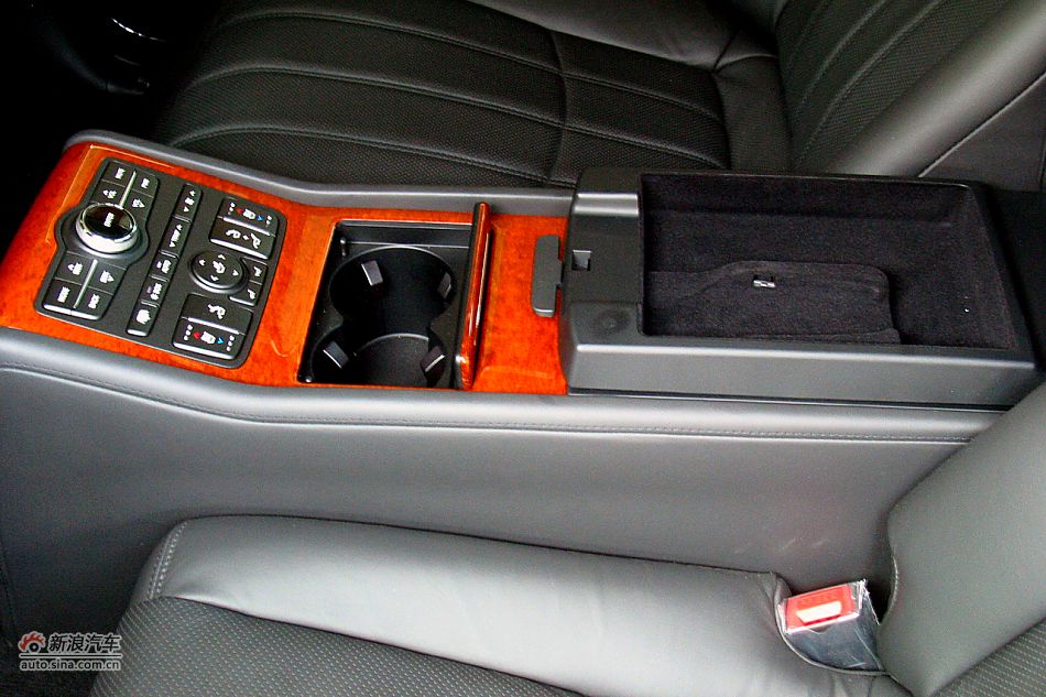 ſ3.8L