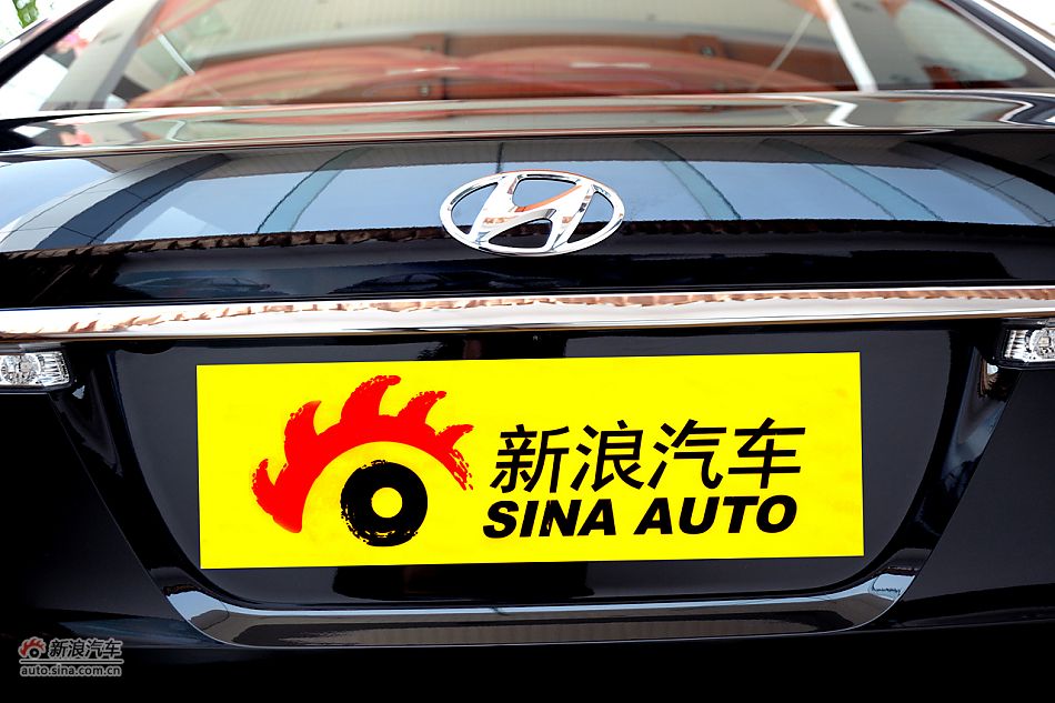 ſ3.8L