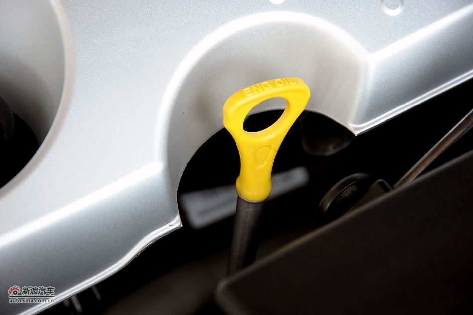 ſ3.8L