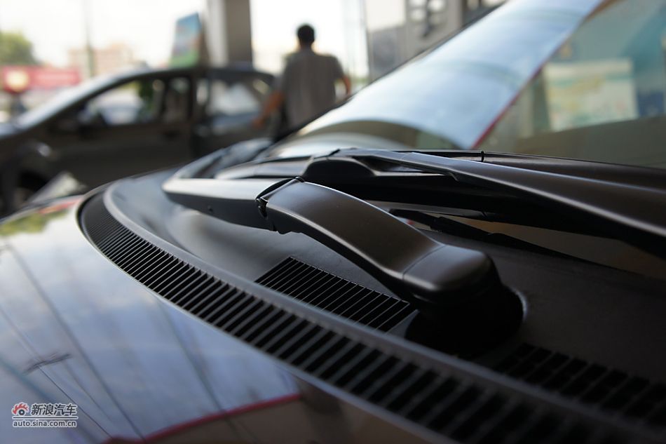 2009µ2.4L