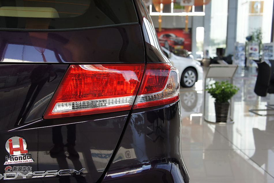 2009µ2.4L