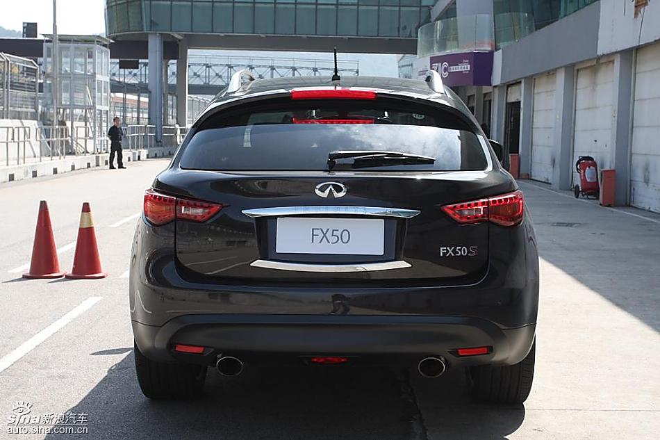 INFINITIӢFX50ʵͼ