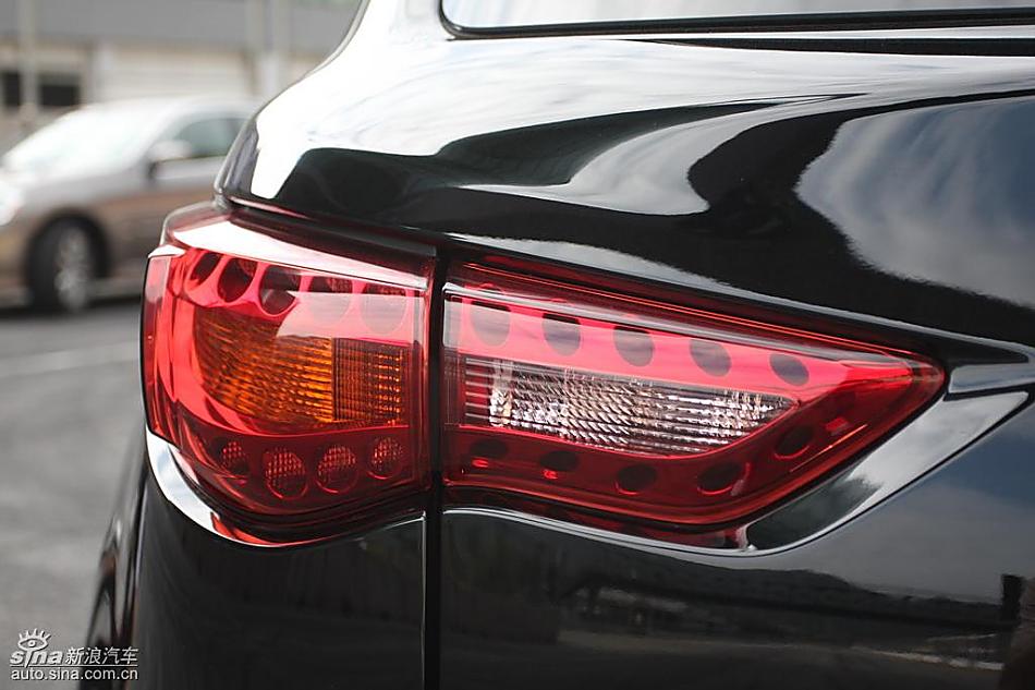 INFINITIӢFX50ʵͼ