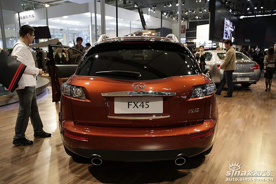 INFINITI FX