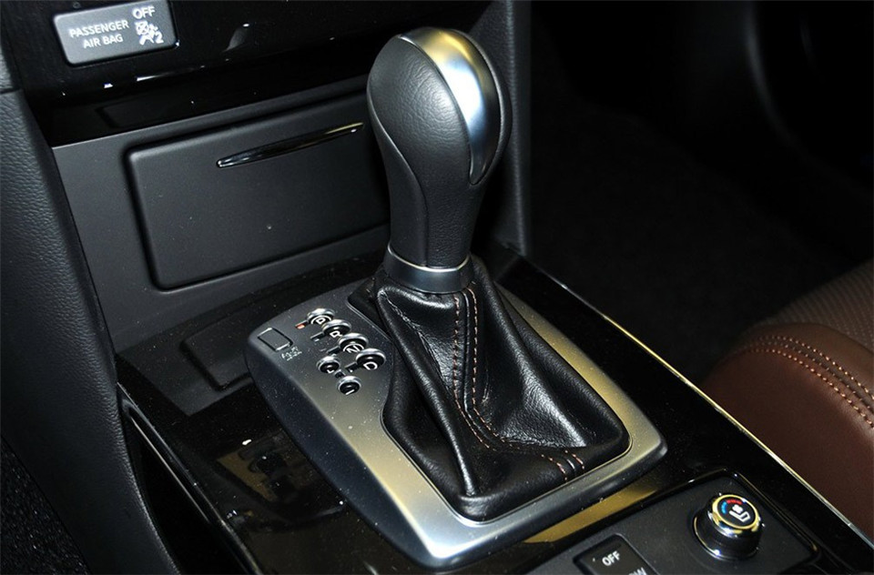 3.7L AT ׼  