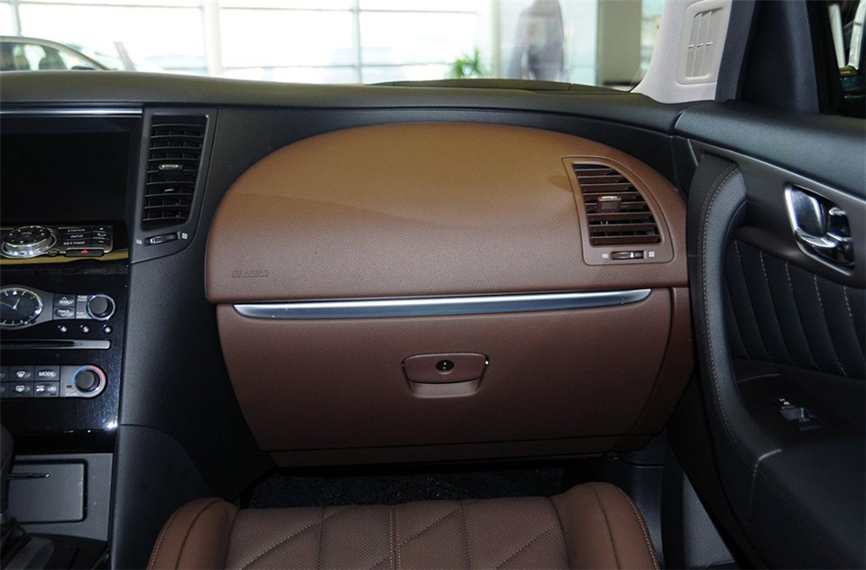 3.7L AT ׼  
