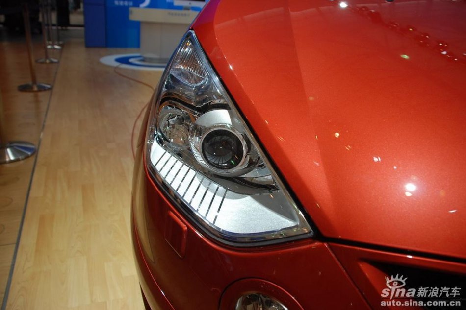 S-MAX