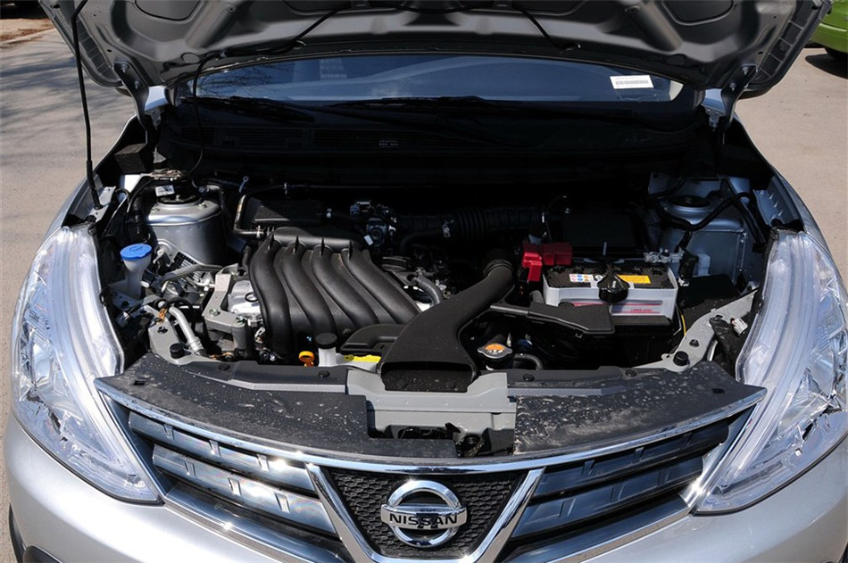 2013  1.6XL CVT ʰ 