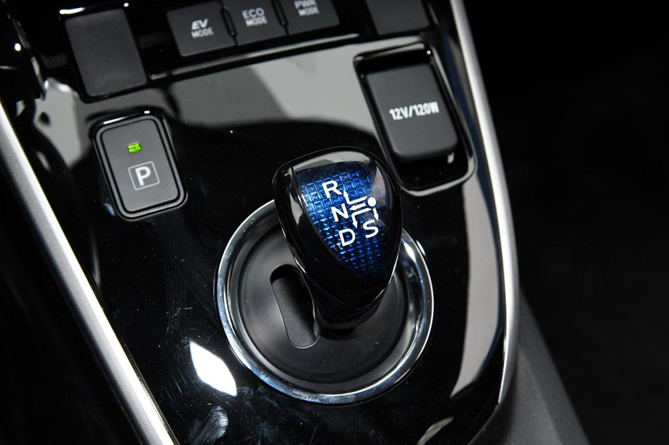 2018 ˫ 1.8L E-CVTа 