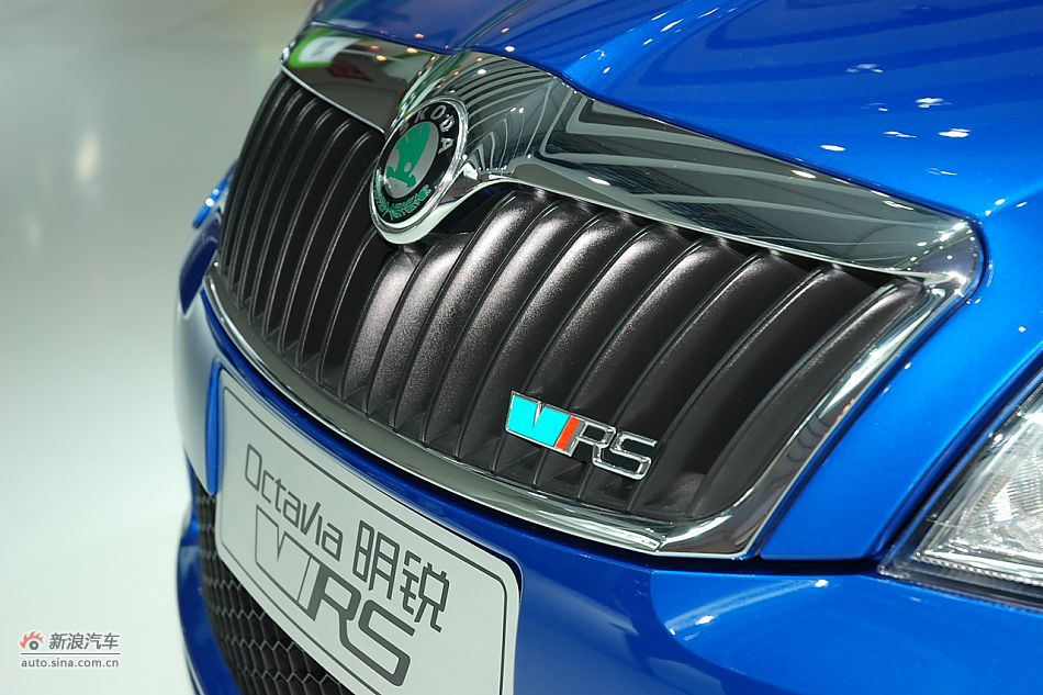 2010RS